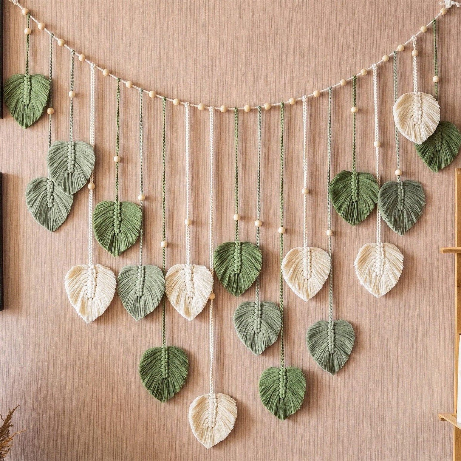 Boho Macrame Leaves Garland - Sisustuselementti - Image 3