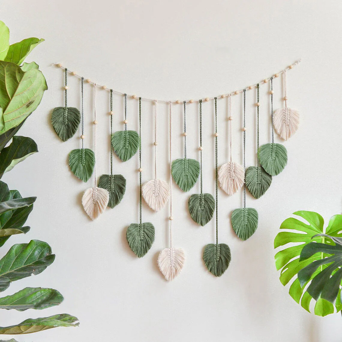 Boho Macrame Leaves Garland - Sisustuselementti - Image 9