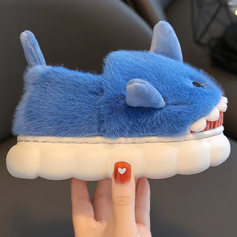 Lasten liukumaton Shark Slipper - Image 11