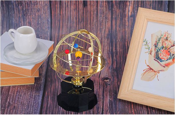 Mekaaninen Aurinkokunta Grand Orrery -malli