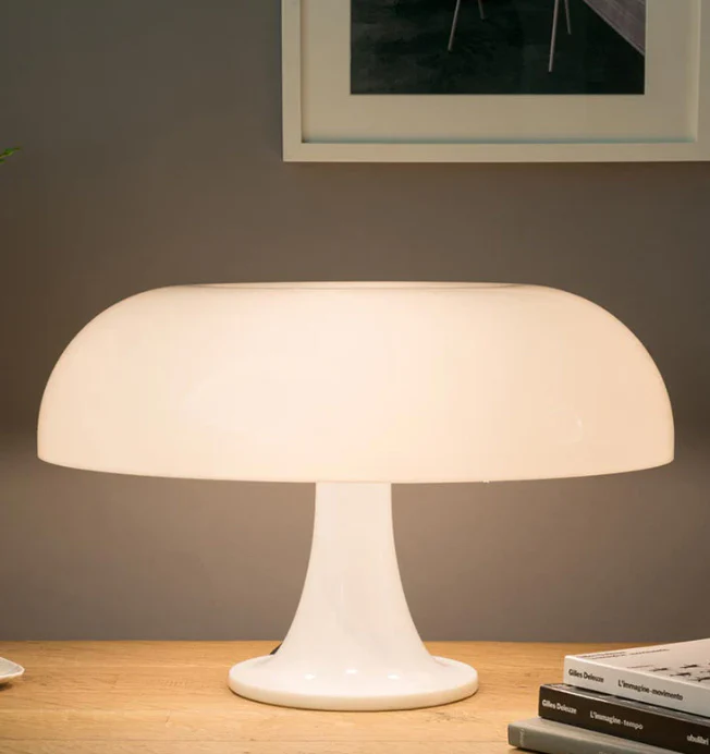Moderni LED-pöytävalaisin Minimalistisella Muotoilulla - Image 9