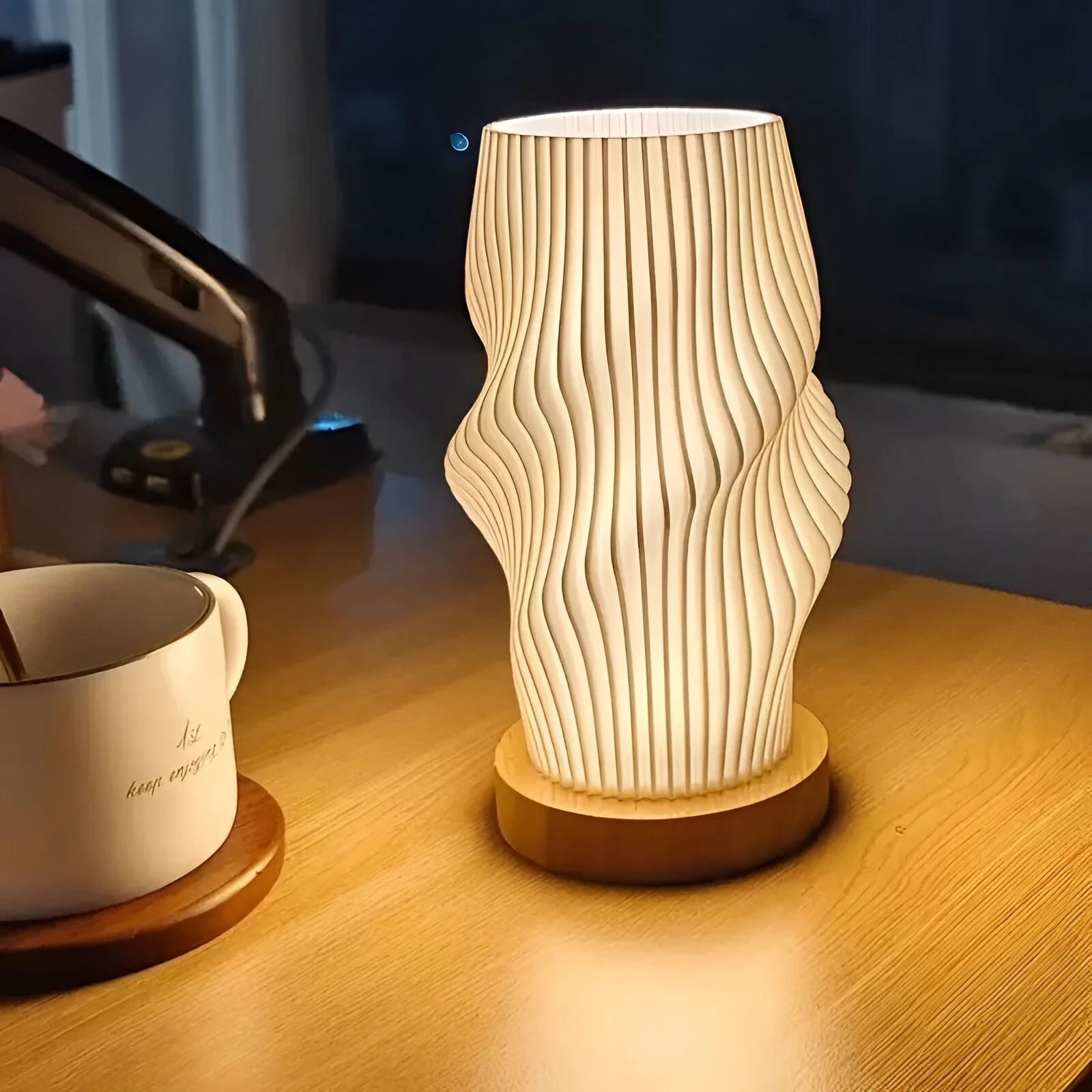 Moderni Pöytävalaisin 3D Aaltovaikutus Energiatehokas LED Lamppu - Image 9