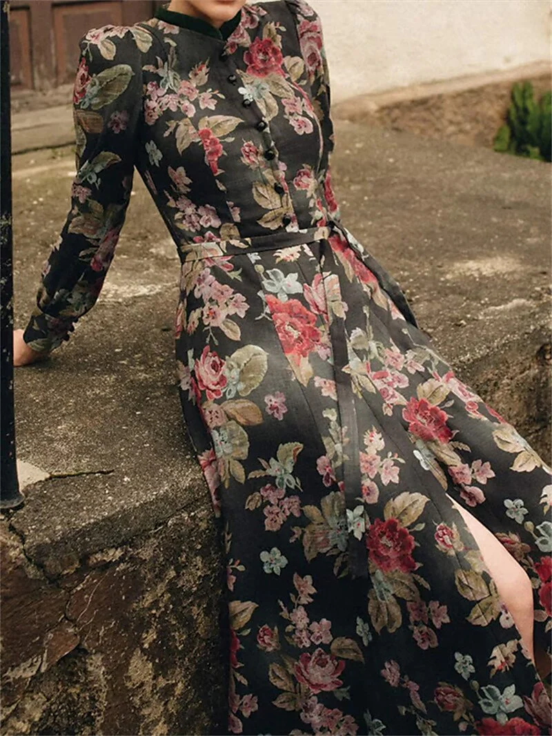 Naisten Dirndl-mekko Kukkakuviolla - Image 2