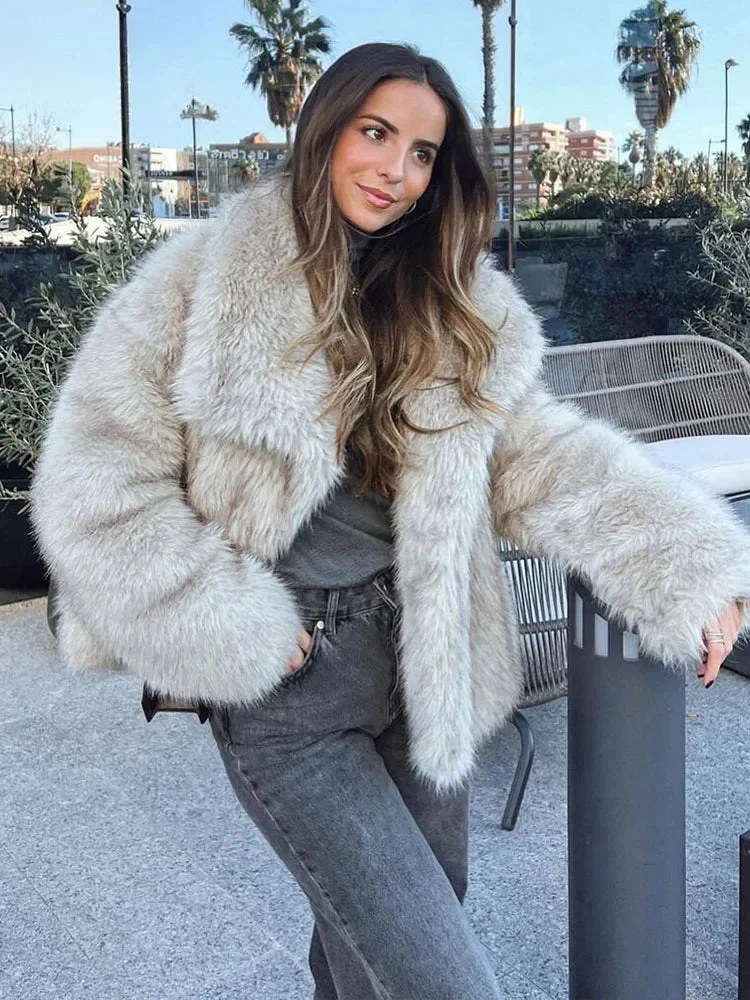 Naisten Faux Fur Takki Tyylikkäällä Ilmeellä - Image 2