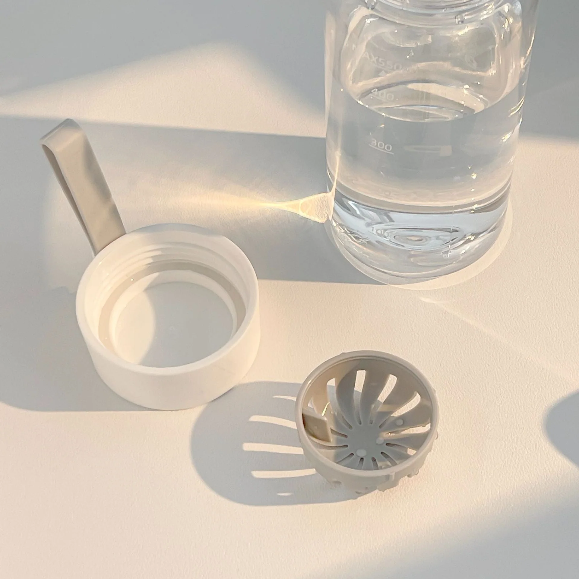 Naisten Juomapullo Älykkäällä Kannella Moderni 550 ml - Image 4