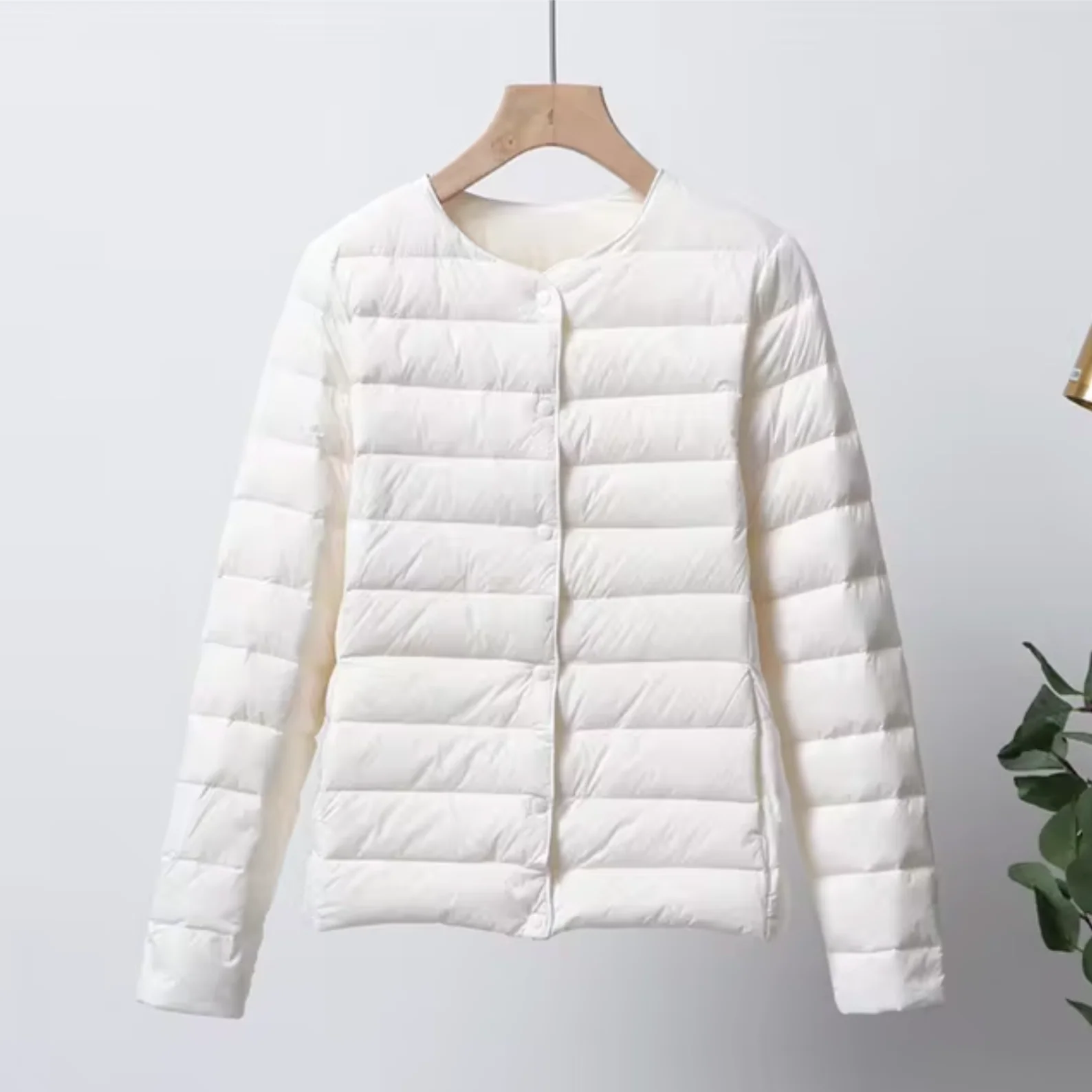 Naisten Kevyt Kylmätakki Slim Fit - Image 6