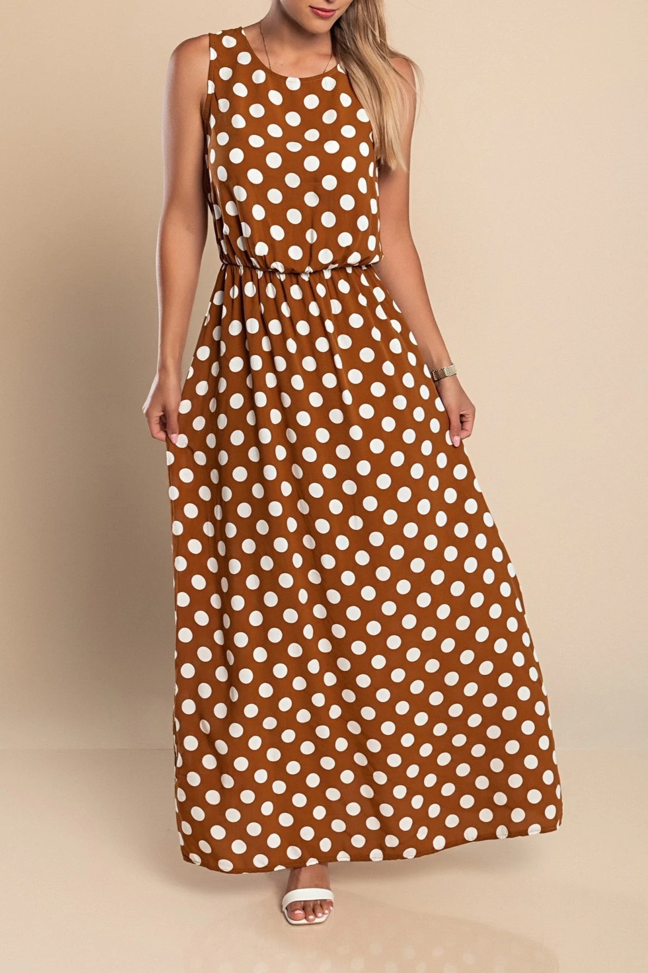 Naisten Midi Mekko Pilkkuprintillä - Image 6