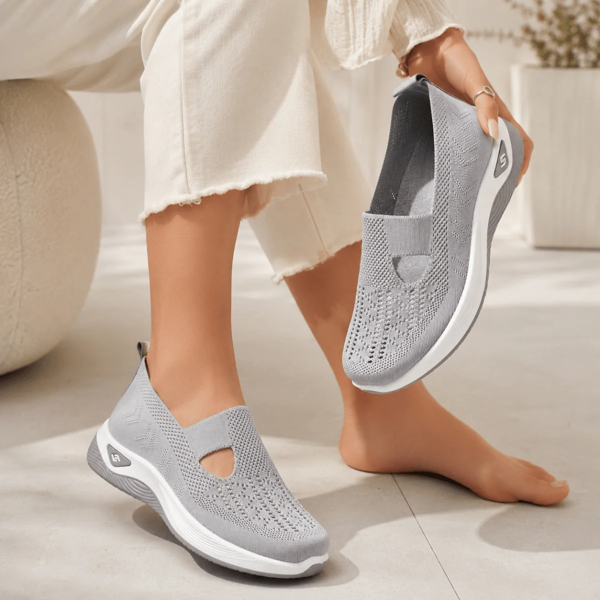 Naisten Slip-On Kengät Mukavalla Muotoilulla - Image 4