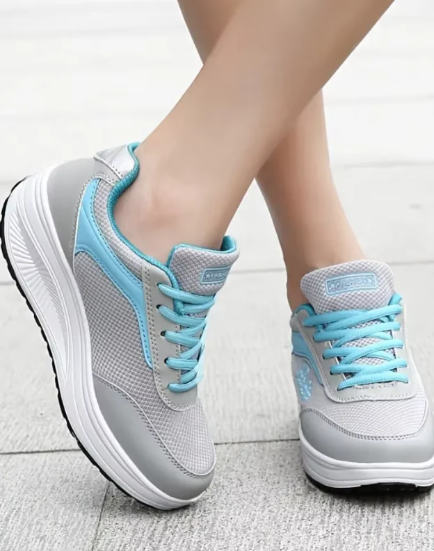Naisten Vulcanized Walking Sneakers - Image 5
