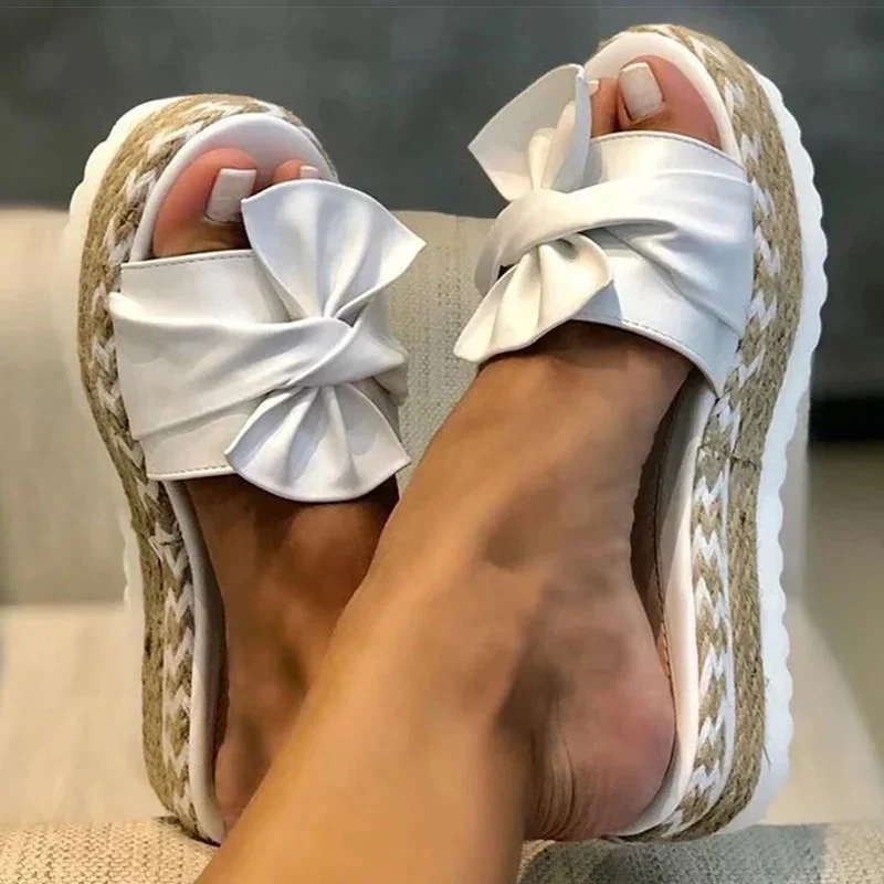 Naisten Wedge Platform Heel Sandaalit - Image 4
