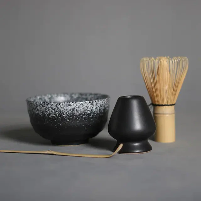 Perinteinen Matcha Lahjasetti Teeseremoniaan - Image 12