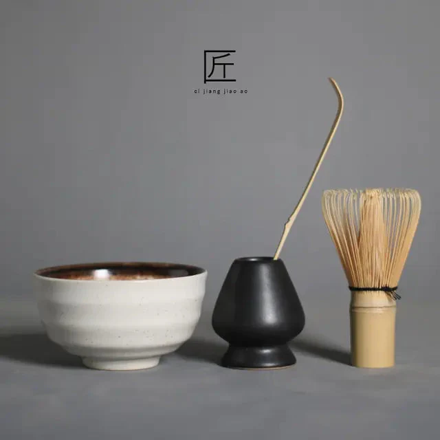 Perinteinen Matcha Lahjasetti Teeseremoniaan - Image 13