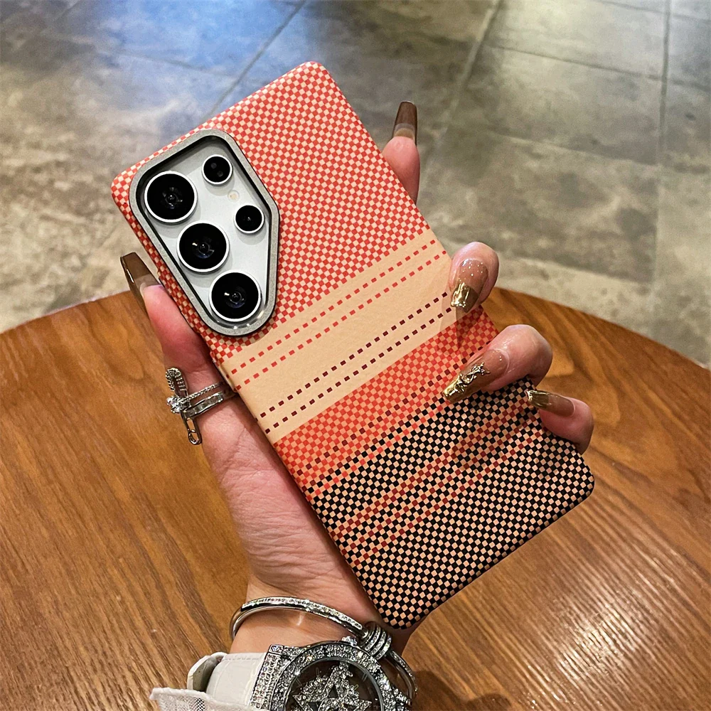 Samsung Galaxy S25, S26 Ultra Puhelinkuori Värikäs Suojakuori Moderneilla Raitoilla - Image 8