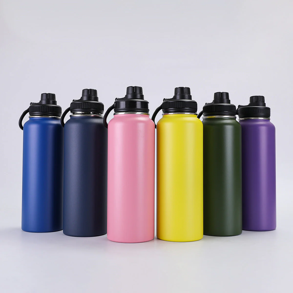 Unisex Vesipullo Innovatiivisella Kaksoiseristyksellä Kompakti ja Vuototiivis - Image 4